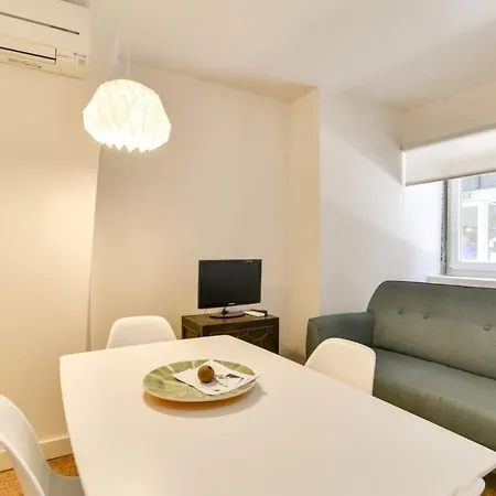 Apartment New With Easy Access In Traditional Area